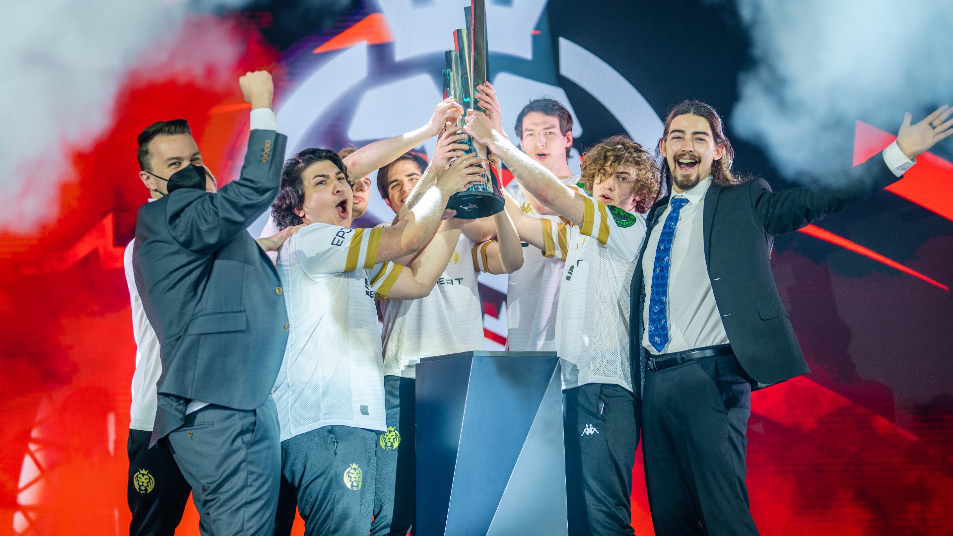 MAD Lions members explain how they battled burnout to become LEC Summer Split champions.